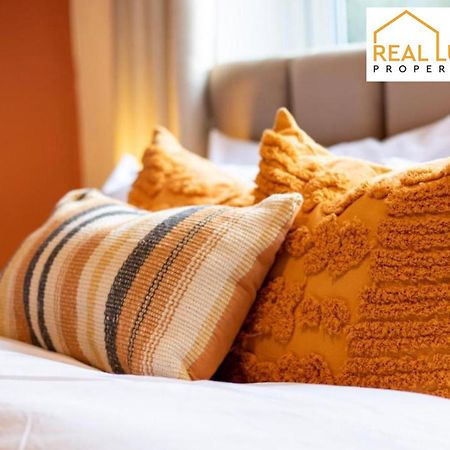 וולברהאמפטון One-Bedroom Apartment By Real Lush Properties In Langsett מראה חיצוני תמונה