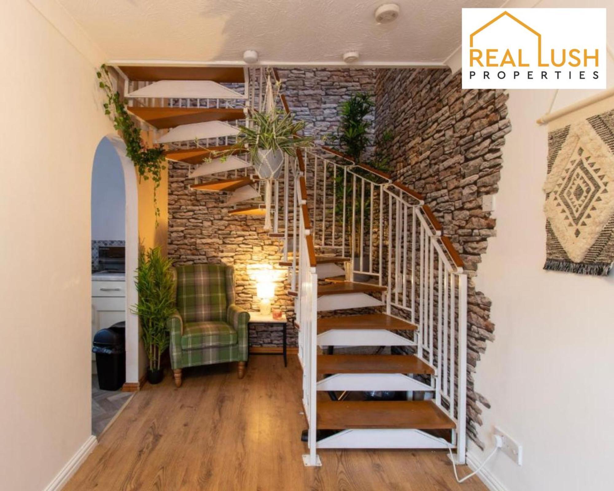 וולברהאמפטון One-Bedroom Apartment By Real Lush Properties In Langsett מראה חיצוני תמונה